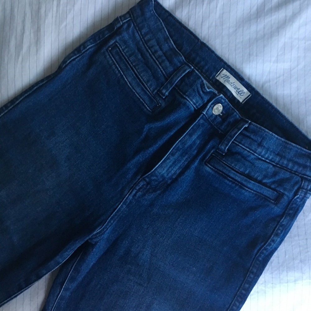 Madewell Flare Jean. Size 28